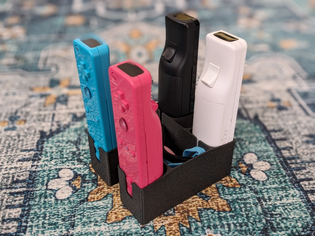 Picture of the printed Wiimote Holder